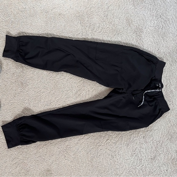 Men’s Roth Wear scrub set - Picture 5 of 6